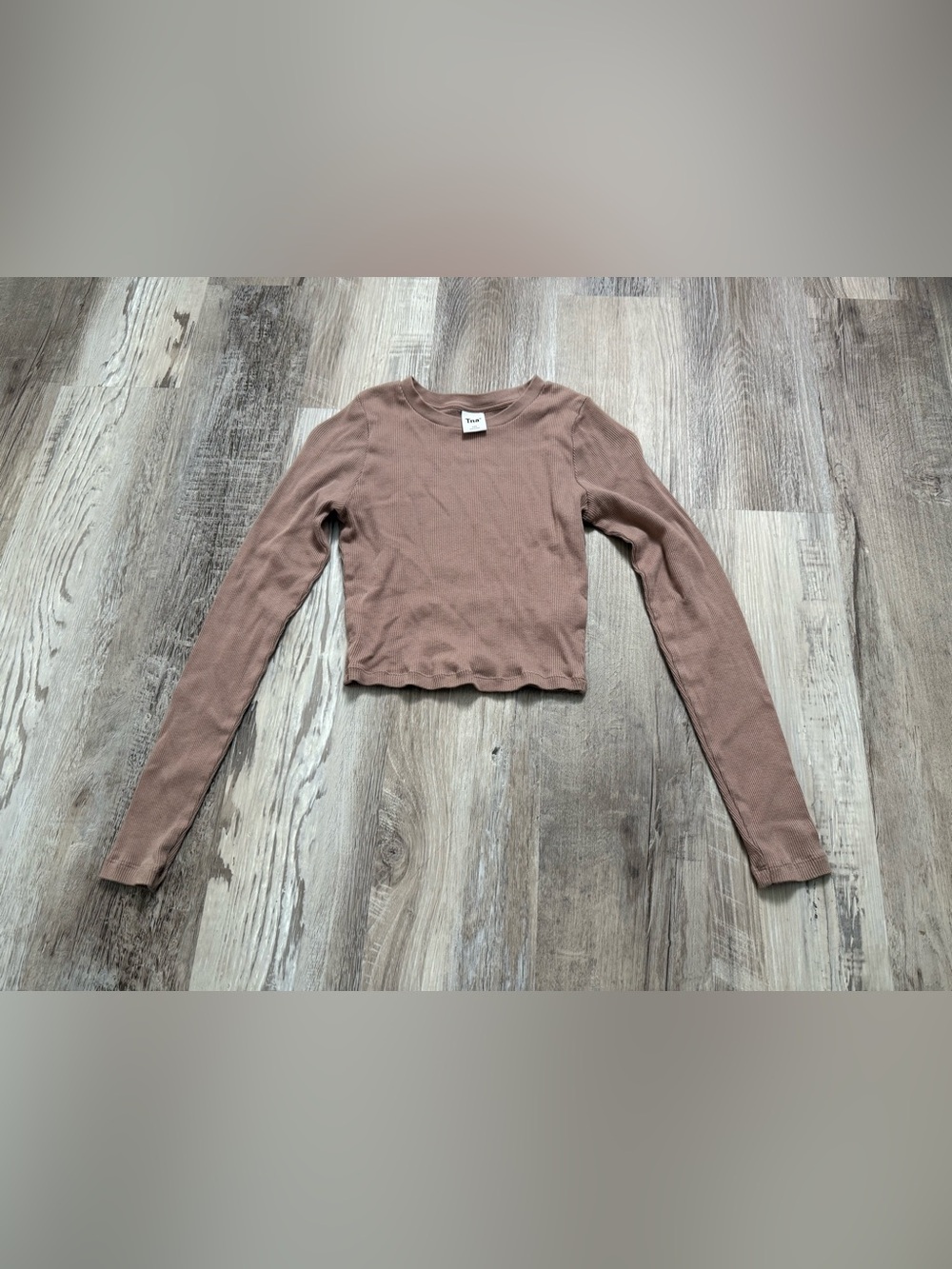TNA Cropped Long Sleeve Ribbed Top in Dusty Mauve